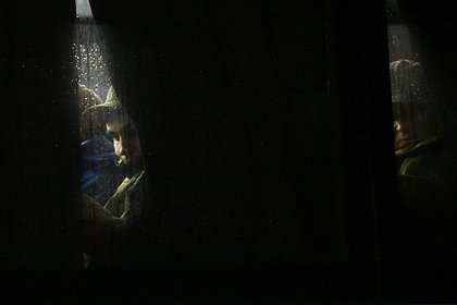 Россия и Украина обменялись пленными перед Пасхой. По меньшей мере семь человек удерживались ВСУ как заложники