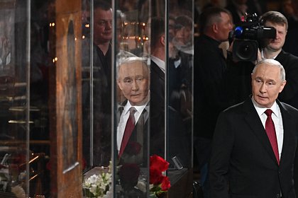 Путин поздравил россиян с Пасхой