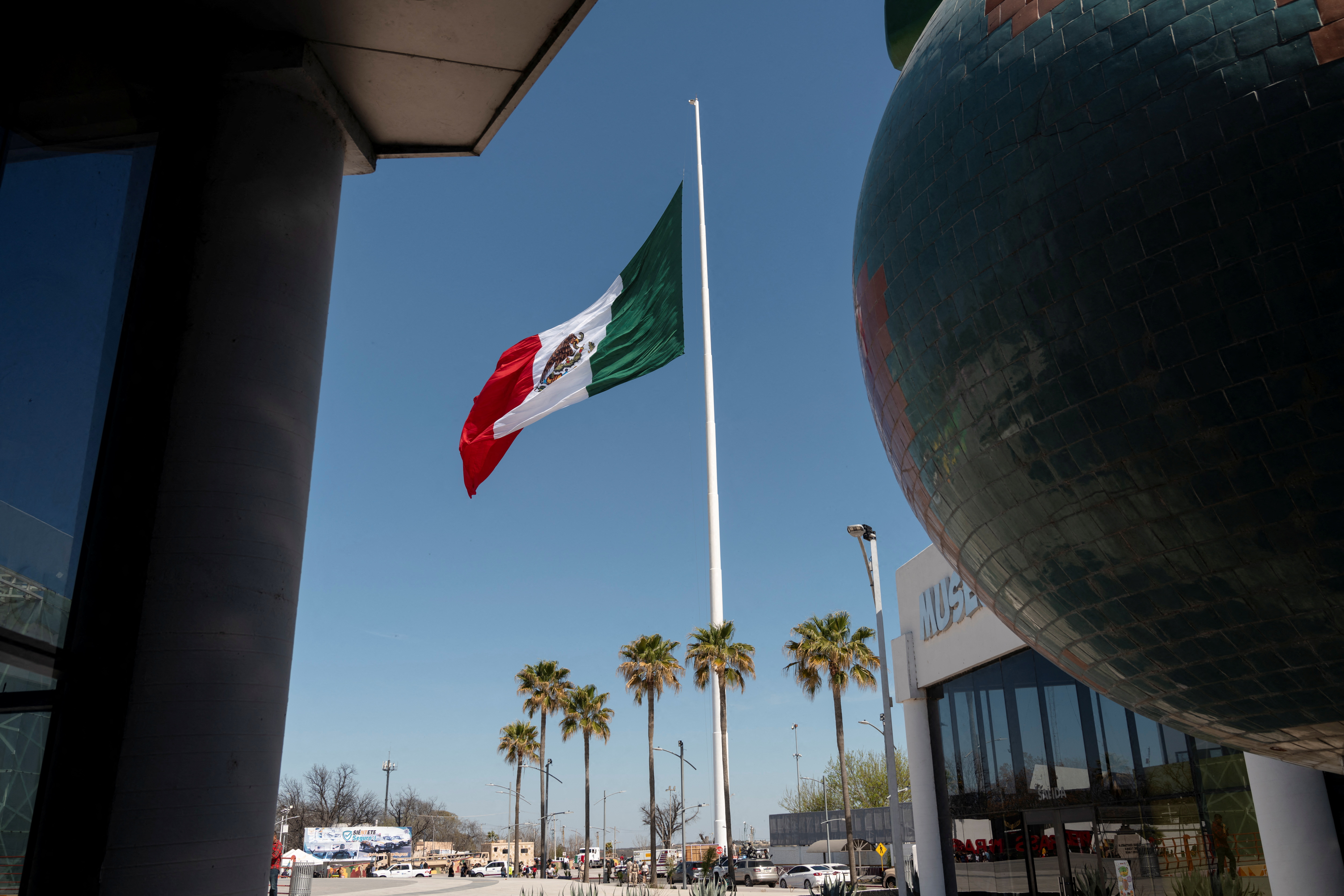 Мексика отказалась возвращать 17-летнюю россиянку