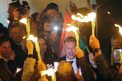 Венгерская оппозиция с разгромным перевесом побеждает на выборах в парламент. Премьер Орбан уже признал поражение