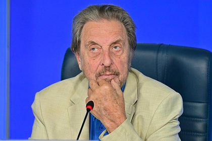 «Он был ужасным человеком». Как отец Илона Маска стал героем российских СМИ и что известно о скандальном бизнесмене?