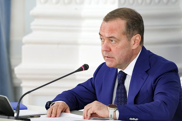 Дмитрий Медведев