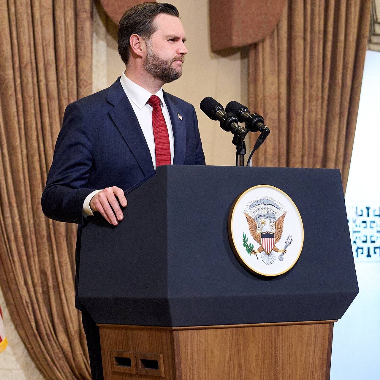 Вэнс назвал способное изменить ход переговоров с Ираном событие