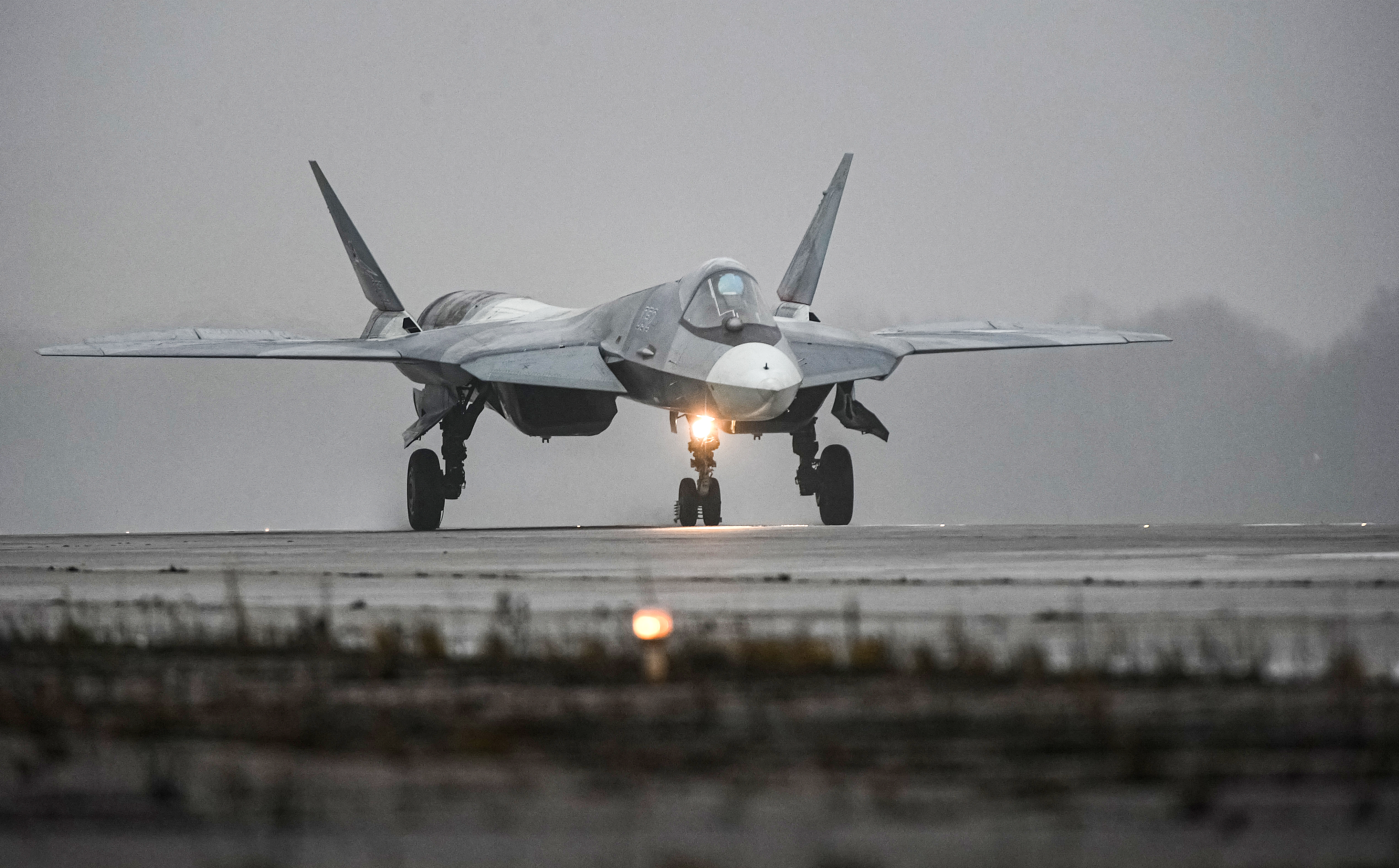 В США сочли Су-57 худшим в мире стелс-истребителем