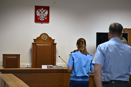 Россиянка несколько лет держала мать на цепи