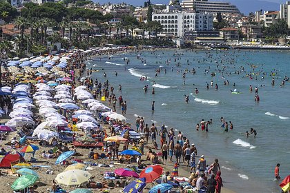 Россияне решили не экономить на отдыхе &laquo;ультра все включено&raquo; в Турции