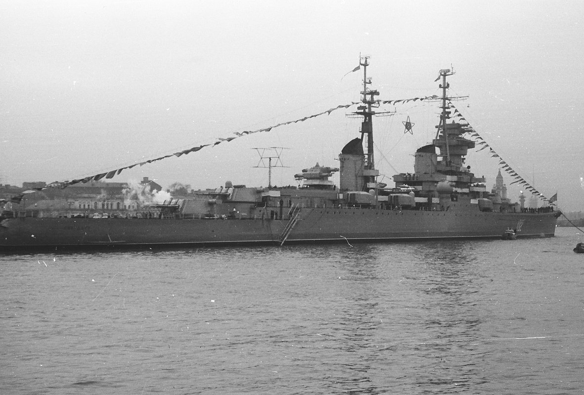 Крейсер «Свердлов»