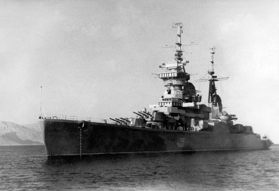 Легкий крейсер «Орджоникидзе»