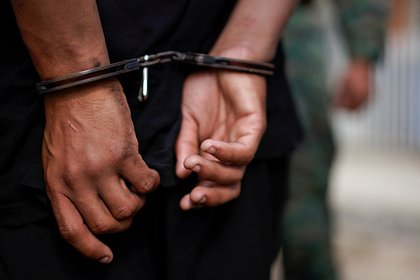 Женщину дважды за ночь изнасиловали турист и заметивший нападение свидетель