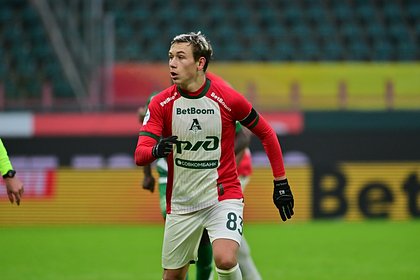 Два российских футболиста вошли в тройку лучших полузащитников Восточной Европы