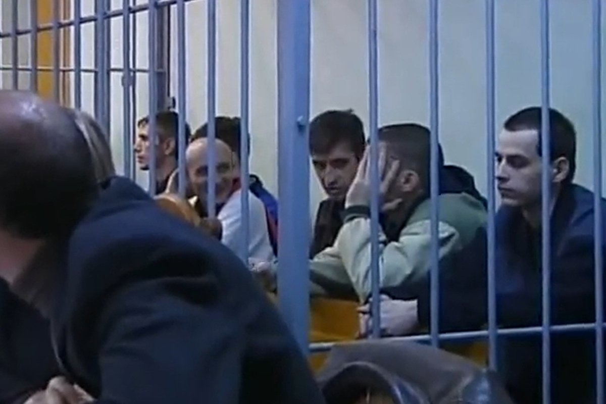 Члены ярославской банды «черных риелторов» во время оглашения приговора