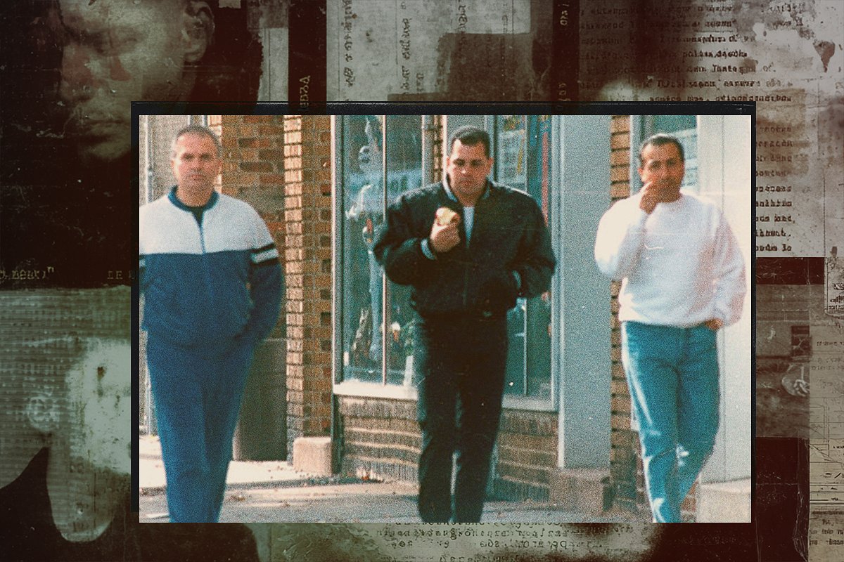 Члены итальянского мафиозного клана Гамбино Томас (Томми Сникерс) Каччиополи, Джон (Джуниор) Готти и Джон Кавалло, оперативная съемка ФБР