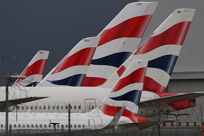 Раскрыта судьба тайно снимавшего секс со стюардессами пилота