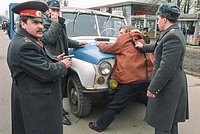 Повар из Ярославля создал самую жестокую банду «черных риелторов». Как в 1990-е они убили 15 человек и закатали их в бетон?