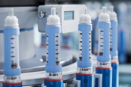 Названо число ожидающих вакцину от одного вида рака россиян