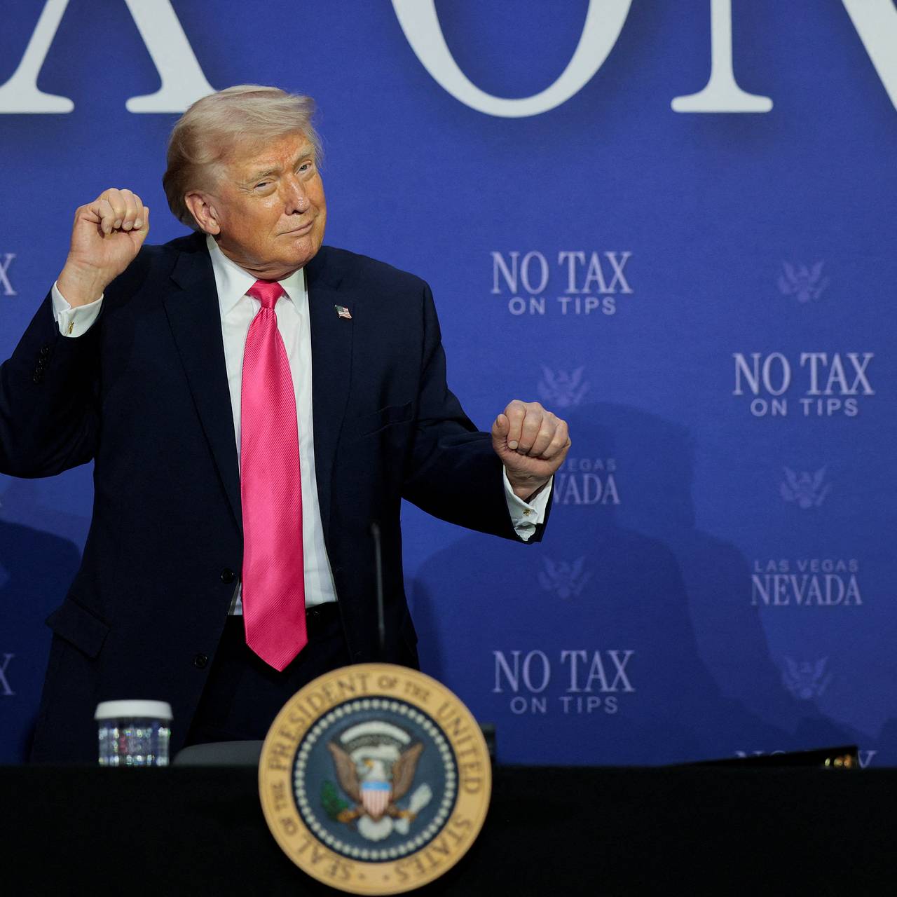 Трамп назвал один конфликт вынужденным &laquo;маленьким путешествием&raquo; США