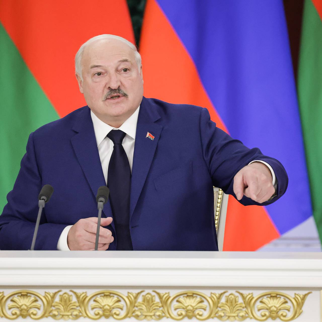 Лукашенко высказался о применении Россией всего арсенала оружия