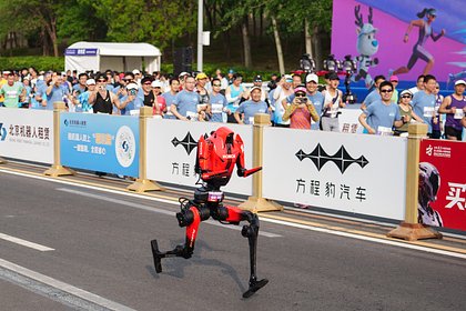 В Китае робот побил рекорд человека