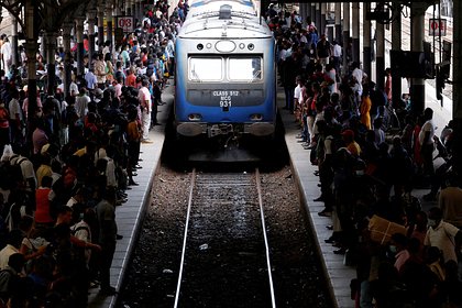 Россиянка попала под поезд на Шри-Ланке