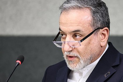 Аракчи обвинил США в беззаконии по отношению к Ирану
