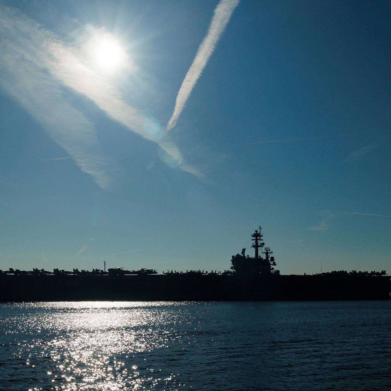 Авианосец George Bush получил лазерное оружие