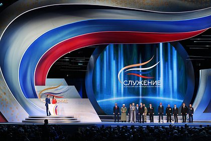 Внешность россиянок на премии &laquo;Служение&raquo; восхитила соцсети
