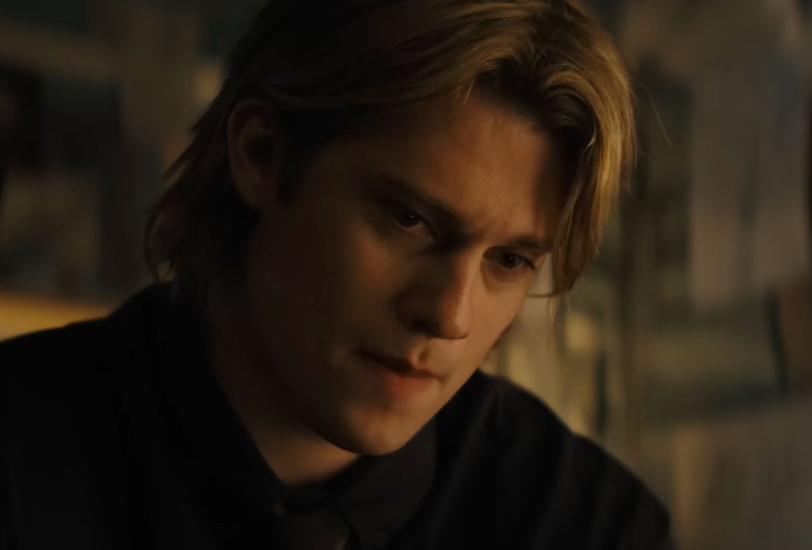 Кстати, братья Ни, Литвак и Финч тоже без работы не остались — им доверили разработку сюжета