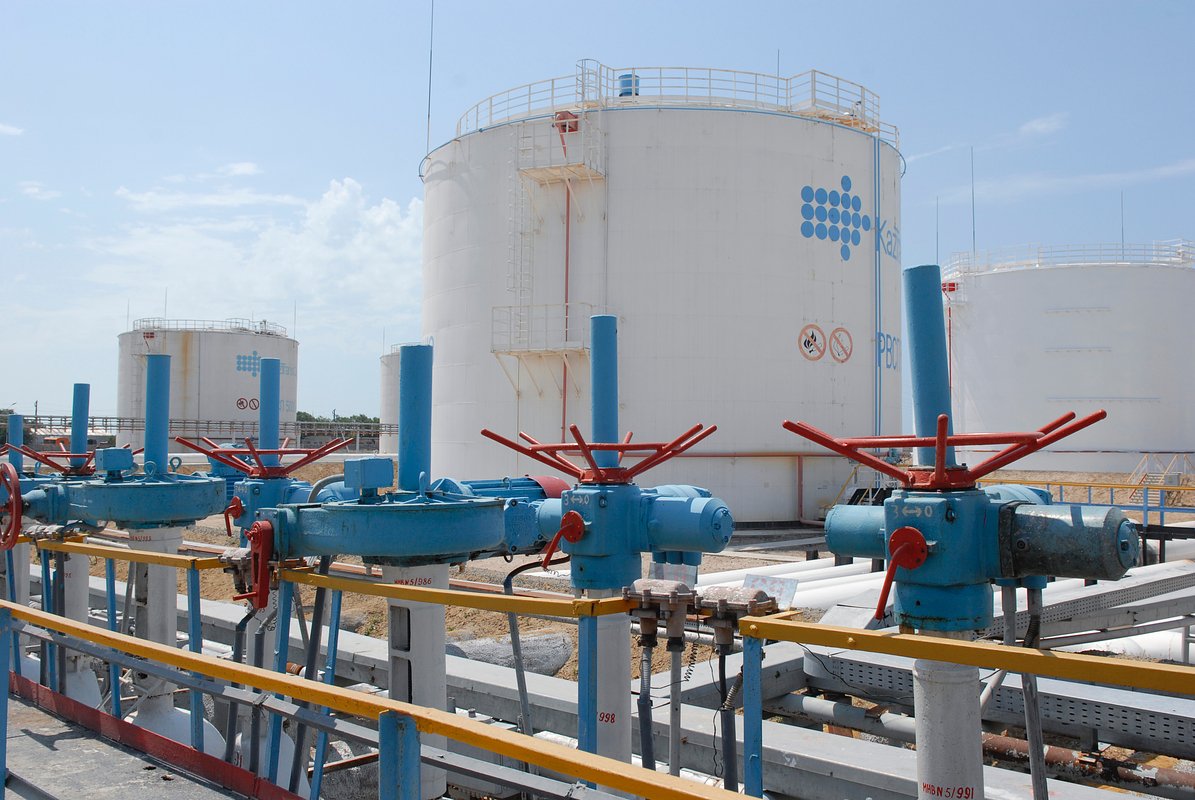 Нефтеперекачивающая станция в Казахстане