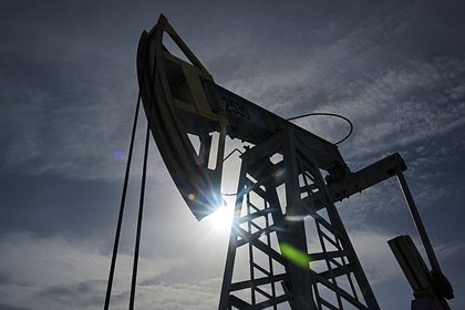 Стоимость нефти превысила 100 долларов