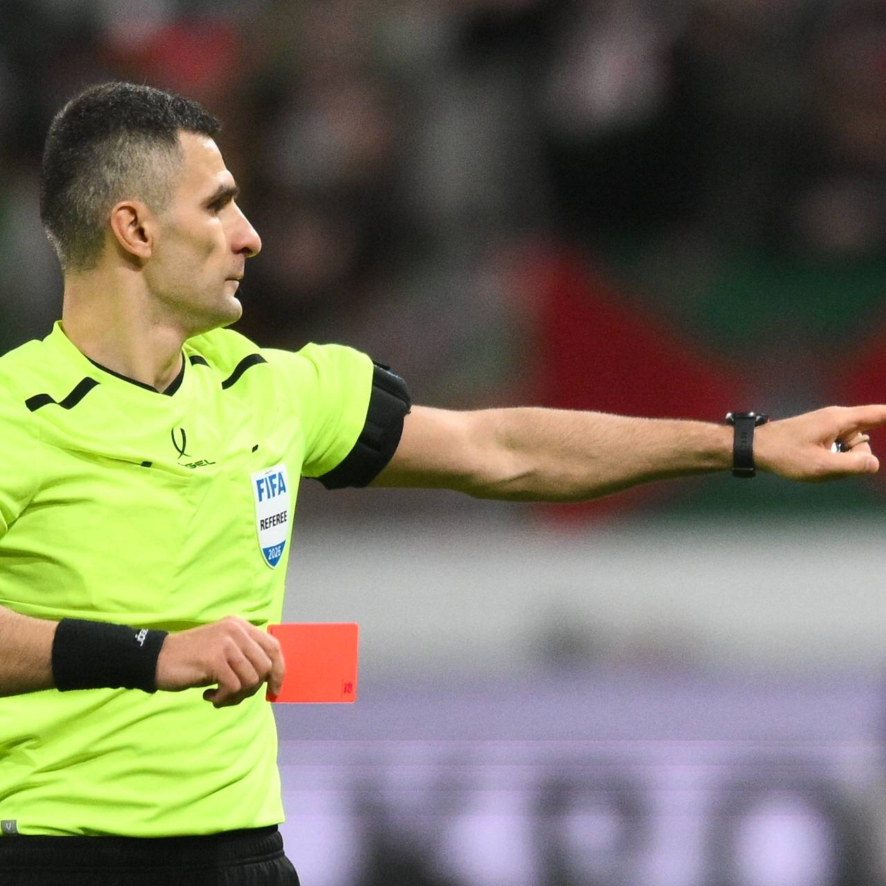 Мостовой назвал беспределом судейство в РПЛ