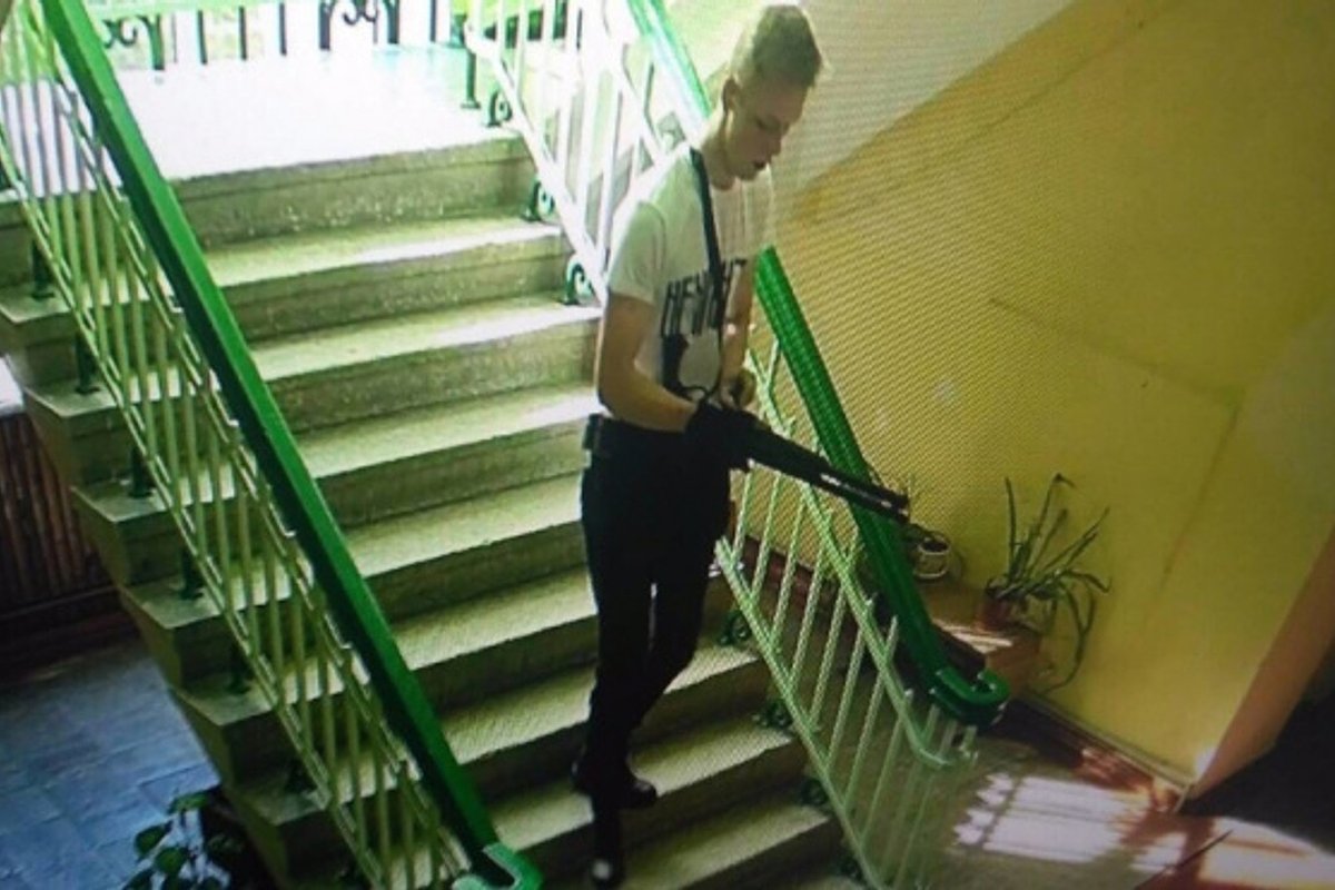 Стрелок в Керченском политехническом колледже