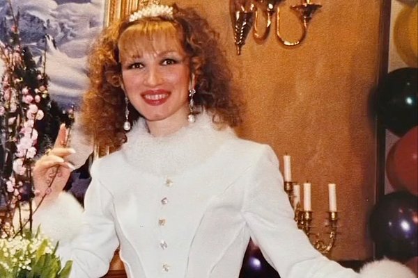 Дочь «короля фармацевтики» Брынцалова показала, как выглядела ее мать в 90-е