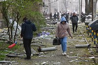 Зеленский срочно обратился к Западу после массированного удара России. Всю ночь в украинских городах гремели взрывы 