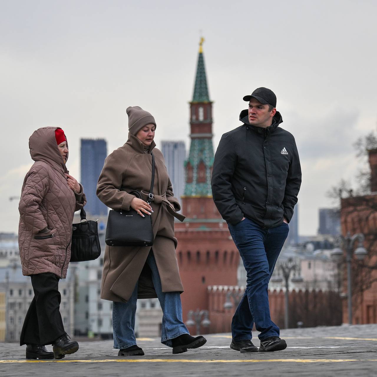 Москвичей предупредили об опасном для здоровья рекорде атмосферного давления