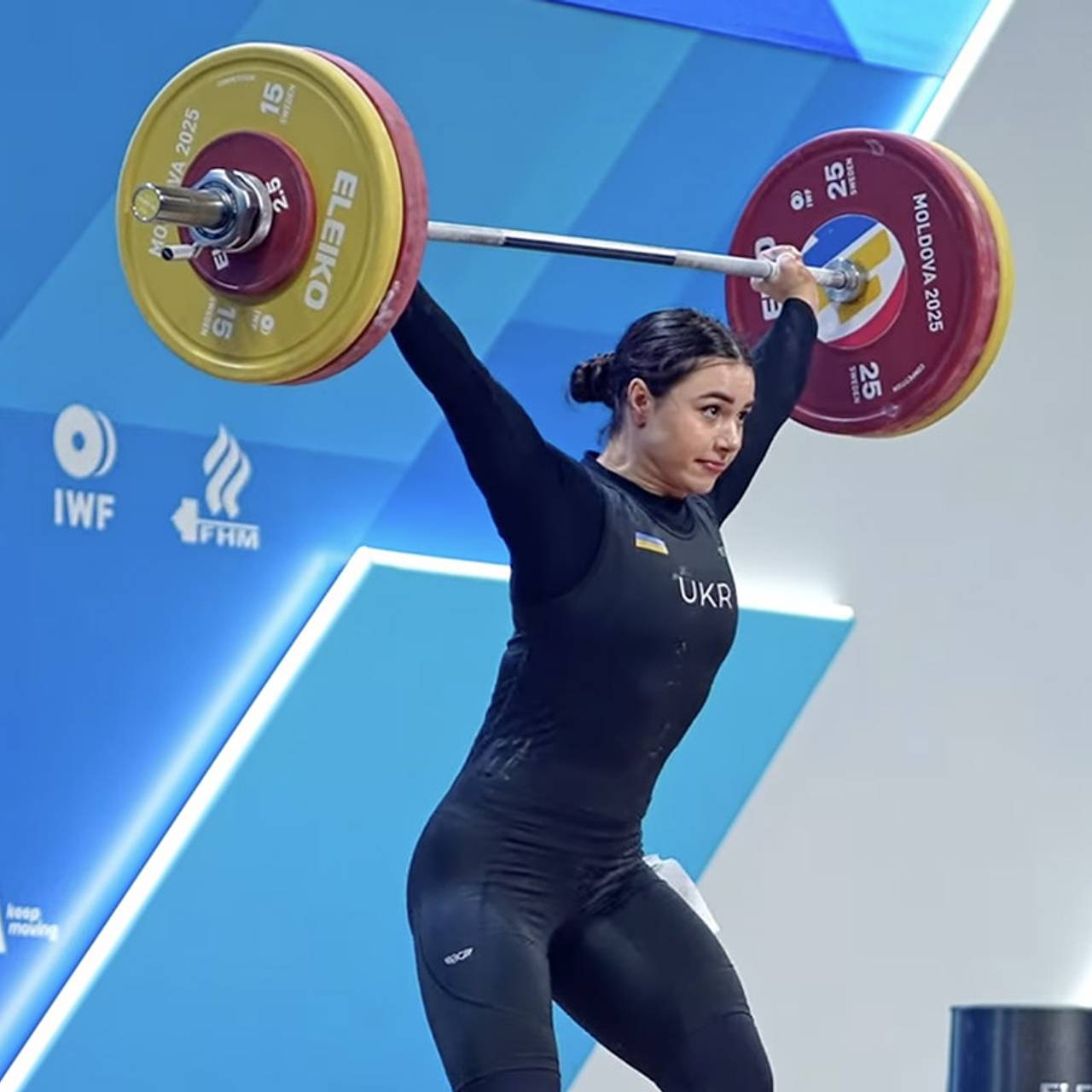 Глава федерации тяжелой атлетики обратился к отказавшейся от фото с россиянкой украинке
