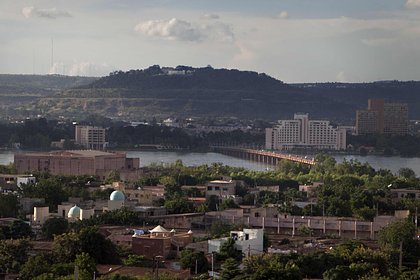 МИД рекомендовало россиянам не посещать еще одну страну