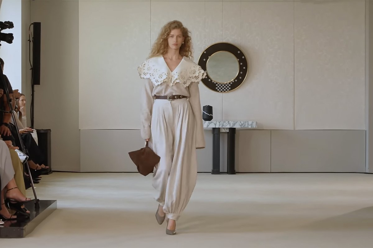 Слингбэки в новой коллекции Altuzarra