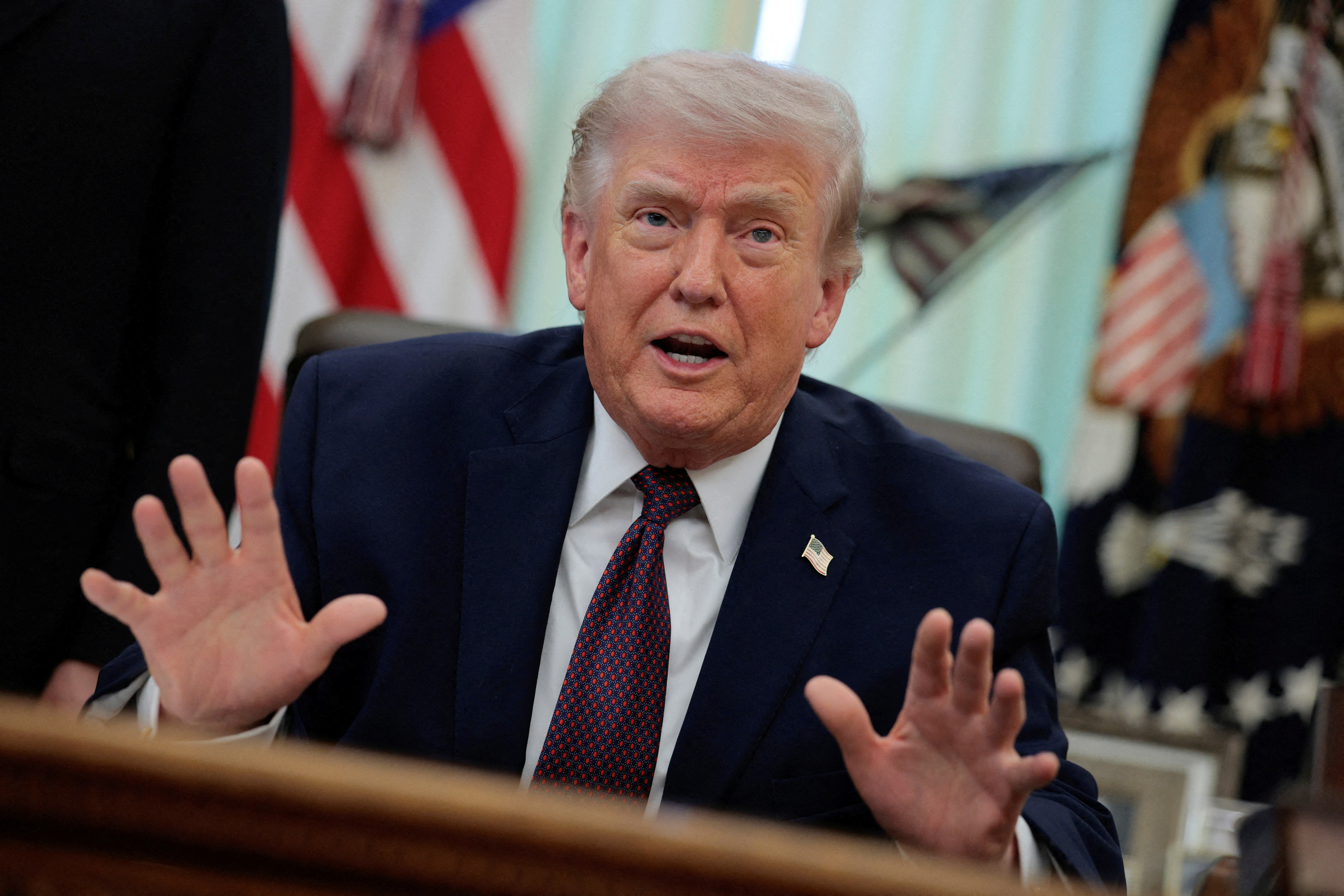 Трамп&nbsp; анонсировал публикацию данных об НЛО