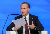 Медведев сравнил текущее время с периодом перед Первой мировой войной 