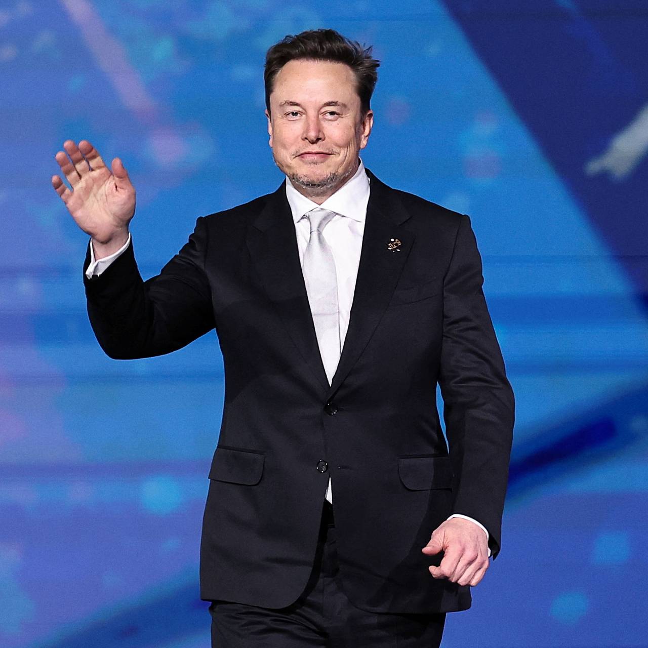 Tesla раскрыла двенадцатизначную зарплату Маска