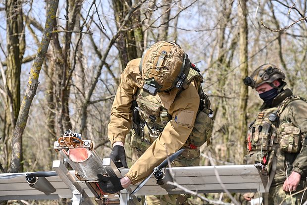 Военнослужащие РФ во время боевой работы