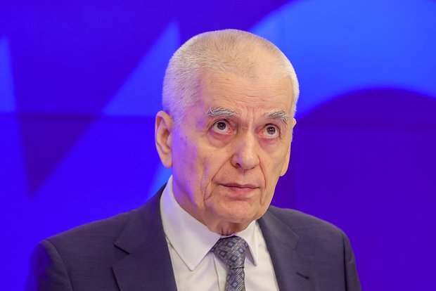 Геннадий Онищенко