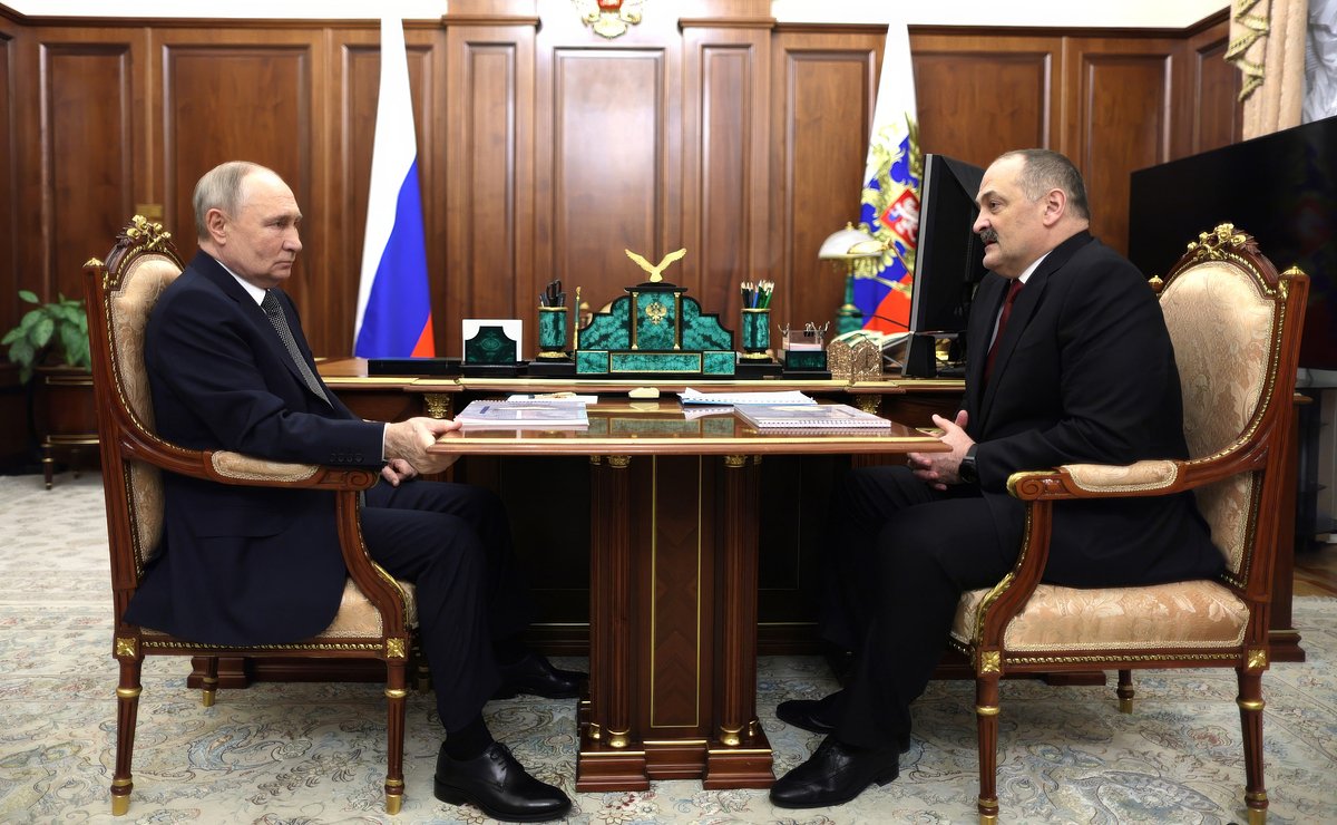 Путин и Меликов