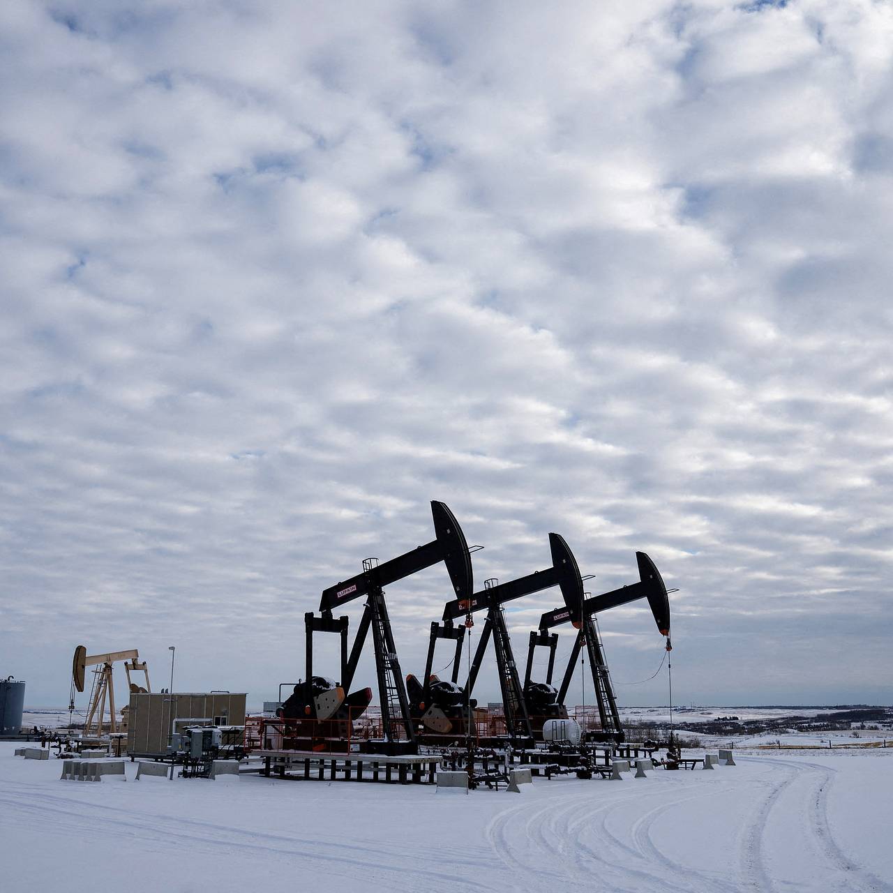 Мировые цены на нефть достигли максимума с 2022 года