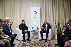 Владимир Зеленский и Никол Пашинян