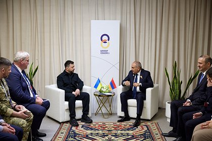 Саммит в Ереване назвали провалом и евросамоубийством