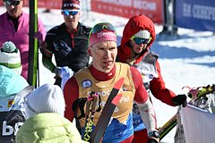 Александр Большунов
