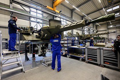 Европу призвали не ждать 2035 года и увеличивать производство оружия