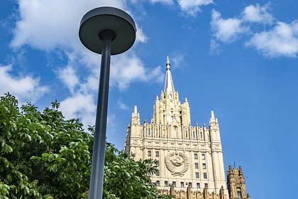 МИД России посоветовал иностранным дипломатам покинуть Киев