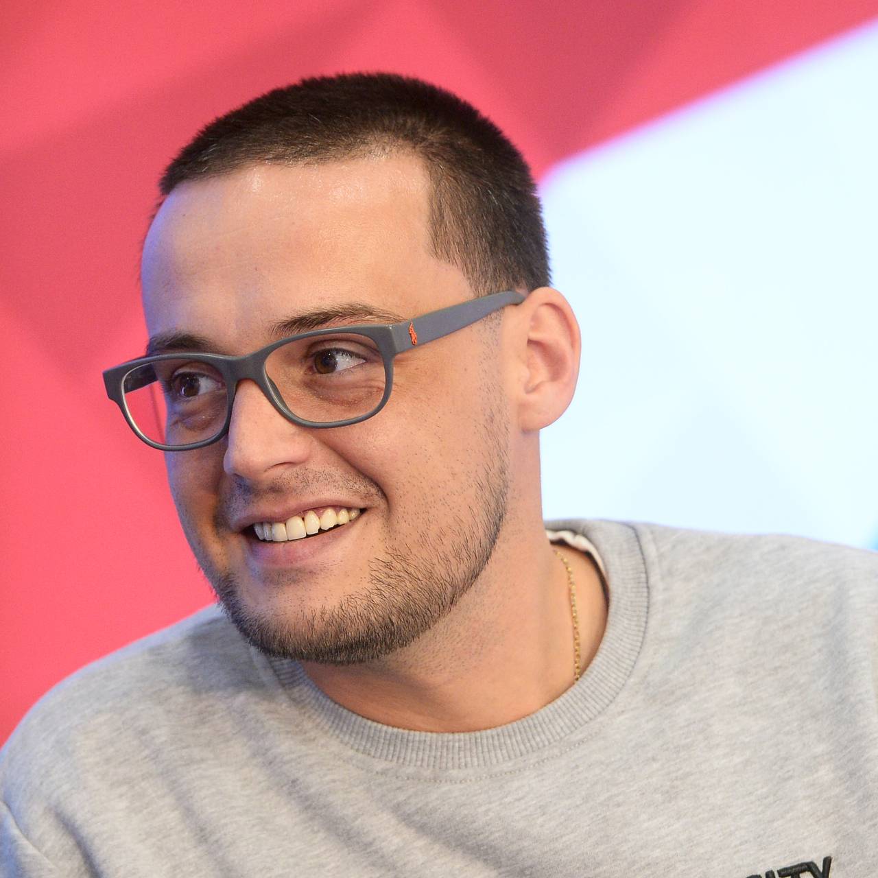 Гуф матом выругался на хейтеров